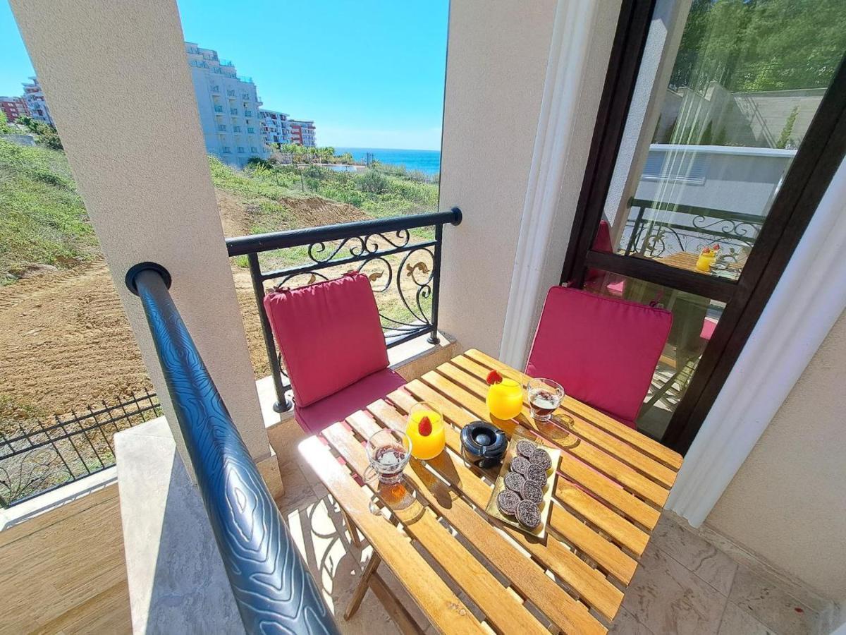 Onyx 2 Private Apartments Sveti Vlas Bagian luar foto