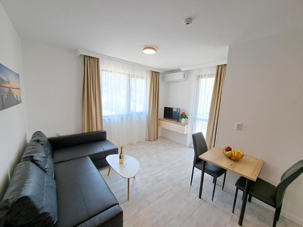 Onyx 2 Private Apartments Sveti Vlas Bagian luar foto