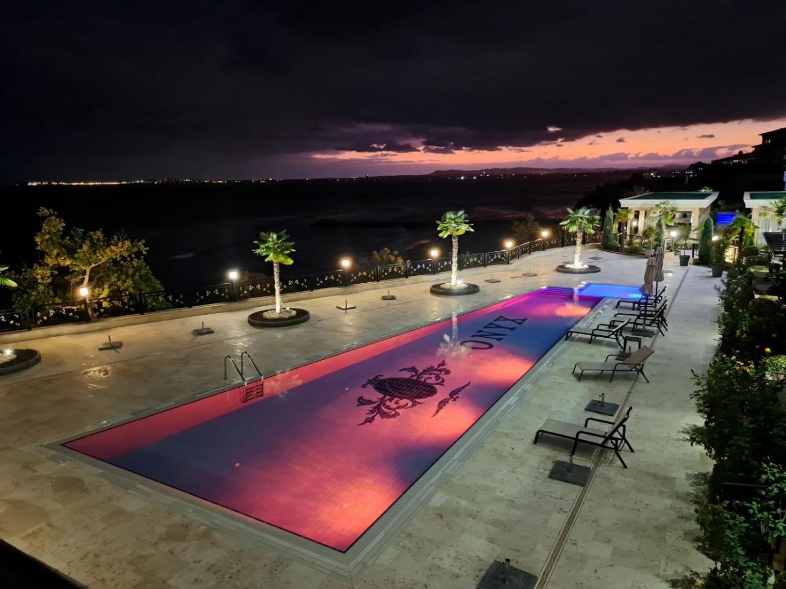 Onyx 2 Private Apartments Sveti Vlas Bagian luar foto