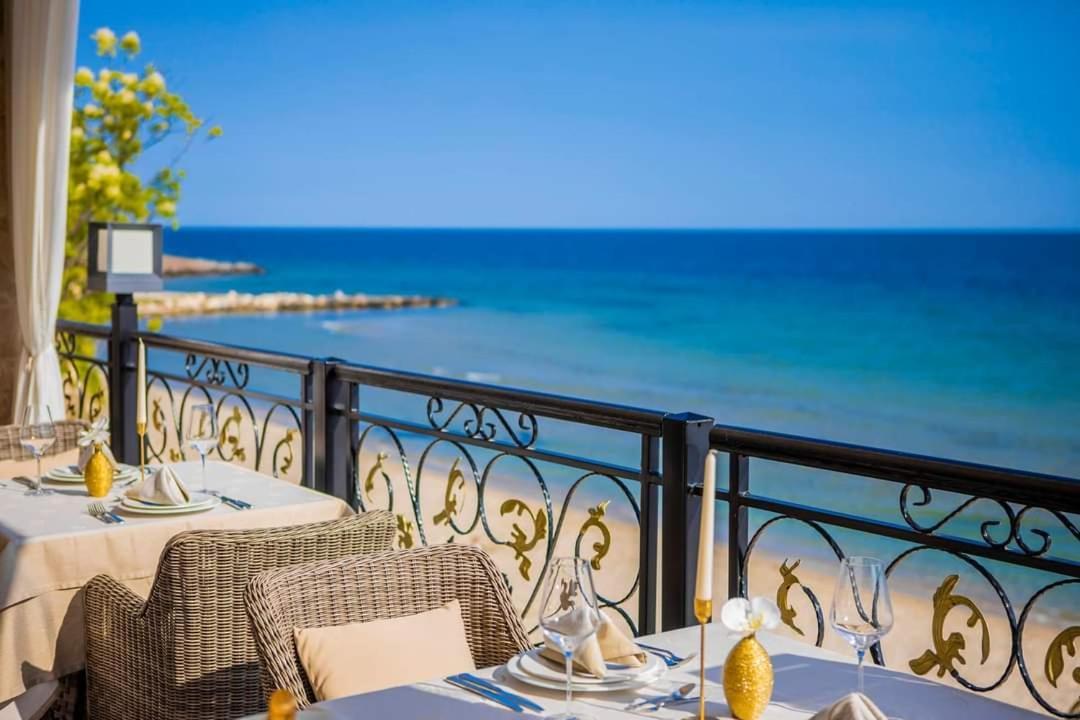 Onyx 2 Private Apartments Sveti Vlas Bagian luar foto