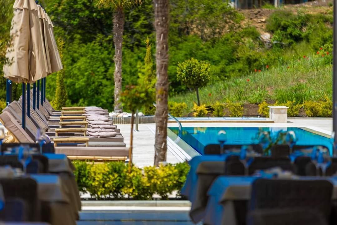 Onyx 2 Private Apartments Sveti Vlas Bagian luar foto