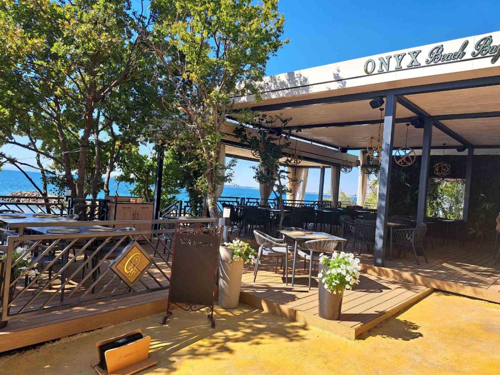 Onyx 2 Private Apartments Sveti Vlas Bagian luar foto