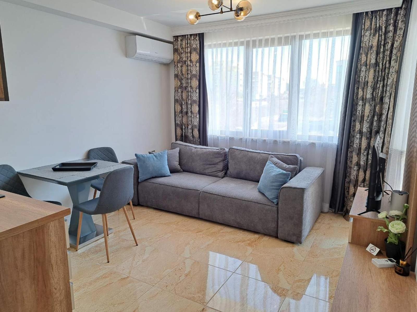 Onyx 2 Private Apartments Sveti Vlas Bagian luar foto